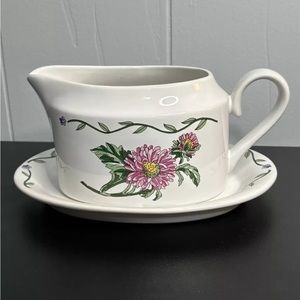 International Terrace Blossoms Gravy Boat & Underplate